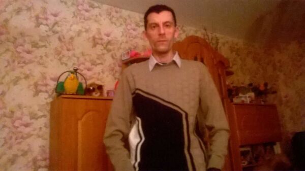  ,   Dmitri, 32 ,   ,   , c 