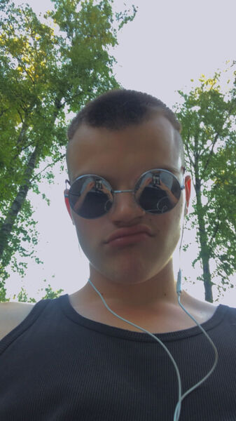  -,   , 22 ,   ,   