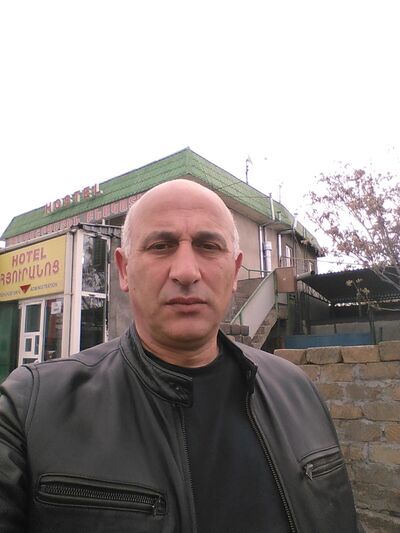  ,   Rudolf, 57 ,   ,   