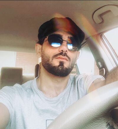  ,   Oskar, 35 ,   ,   