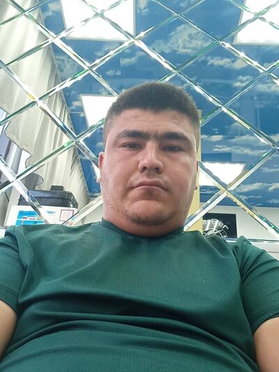  ,   Artur, 31 ,   ,   , c 