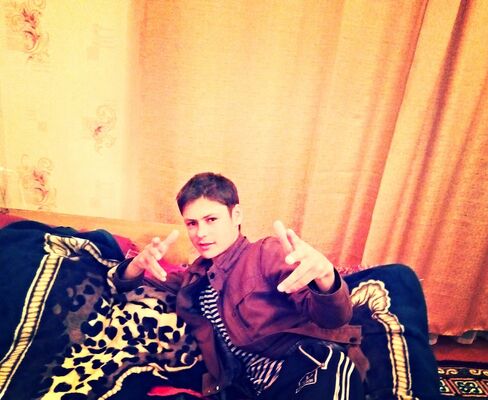  ,   Temur, 32 ,   