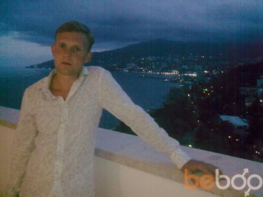  ,   Artem, 39 ,  