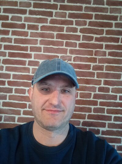  ,   Gleb, 45 ,   c 