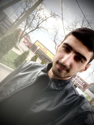  ,   Gurgen, 25 ,   ,   