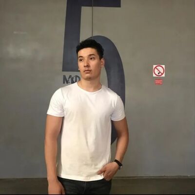  ,   Umar, 27 ,  