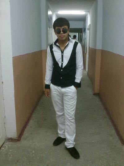  -,   B O B  , 33 ,   ,   , c , 