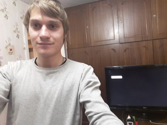  ,   Valentin, 29 ,     , c 