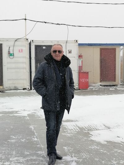  -,   Valentin, 65 ,   ,   