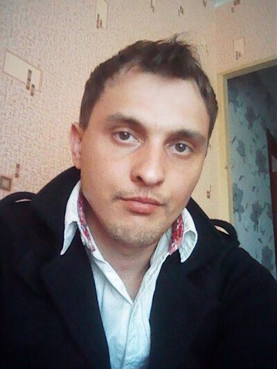  ,   Den, 38 ,  