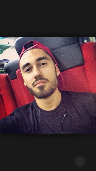  ,   Yslam, 27 ,   