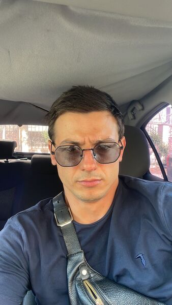  New York City,   , 32 ,   ,   