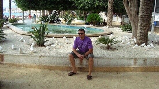  ,   Estet, 49 ,   