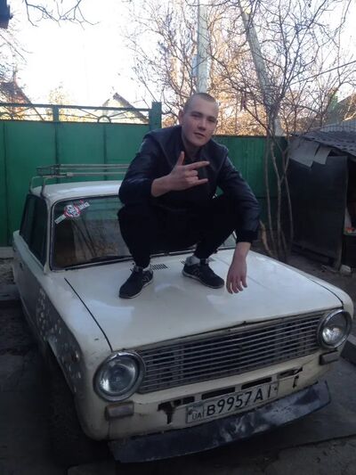  ,   Ruslan, 24 ,   ,   
