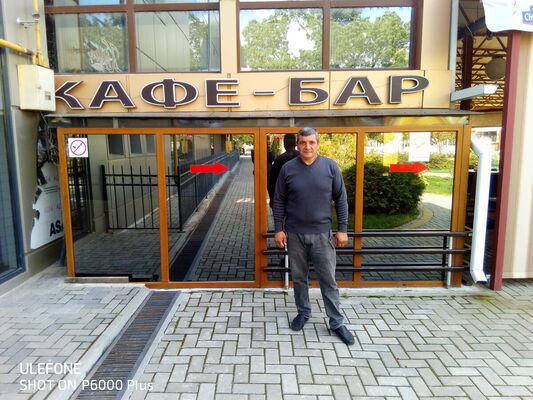  ,   Sergiu, 47 ,   ,   , c 