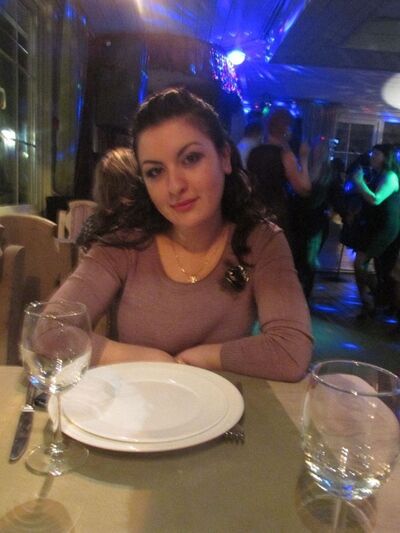 ,   Kris, 39 ,   ,   , c 