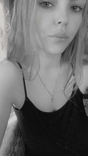  ,   Elena, 28 ,  