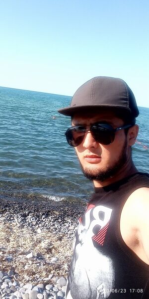  ,   Farrux, 26 ,  