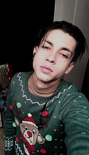  ,   Ruslan, 27 ,   ,   