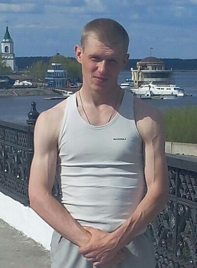  ,   Anton, 37 ,  