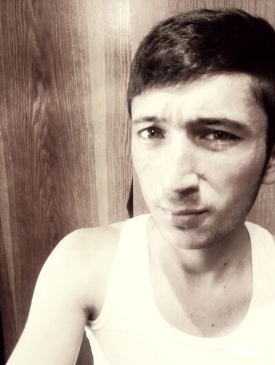  ,   Ruslan, 33 ,     , c 