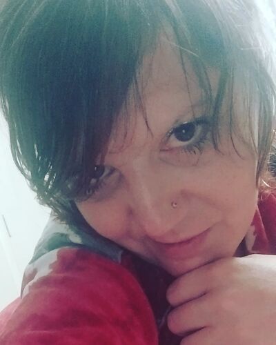  ,   Lana, 40 ,   ,   , c , 