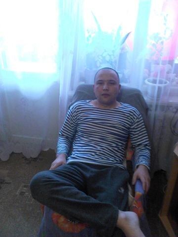  ,   Ruslan, 37 ,   , 