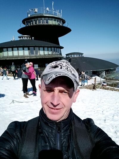  Bielany Wroclawskie,   Ihor, 42 ,   ,   