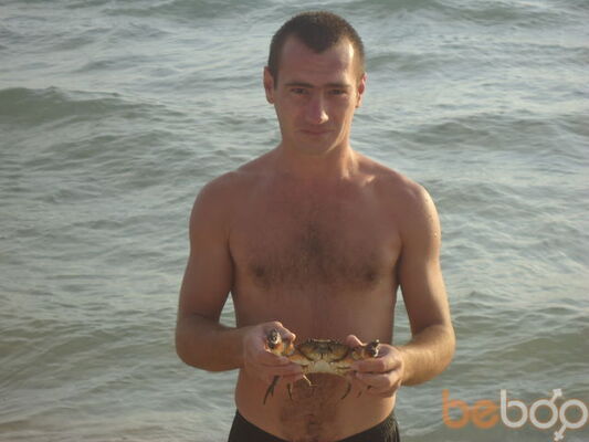  ,   Maximys, 39 ,  