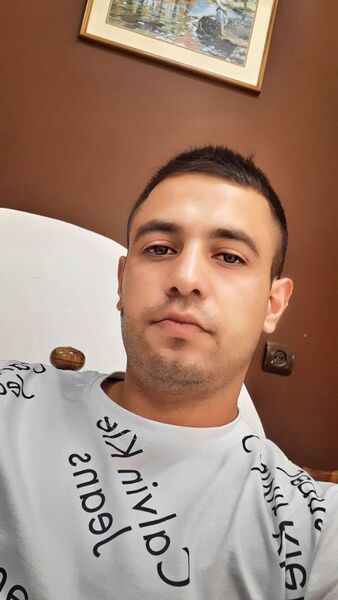  ,   Narek, 27 ,   ,   