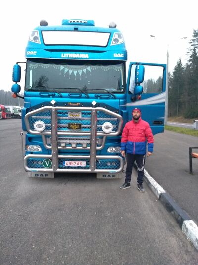 ,   Naim, 37 ,   ,   , c 