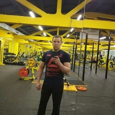  ,   Mikhail, 39 ,   ,   , c 