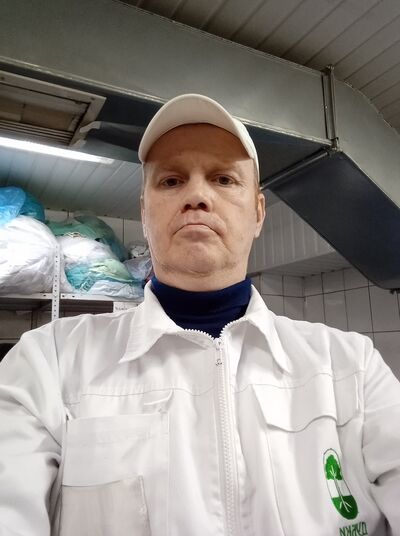  ,   Aleksei, 49 ,   ,   , c 