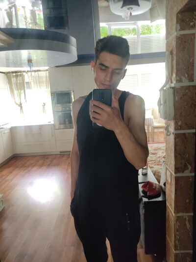  ,   Mark, 25 ,   ,   