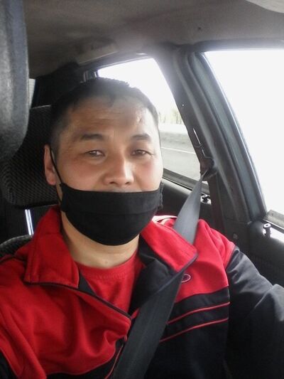  ,   Rinat, 43 ,   ,   , c 