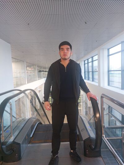  ,   Azamhon, 21 ,     , c 