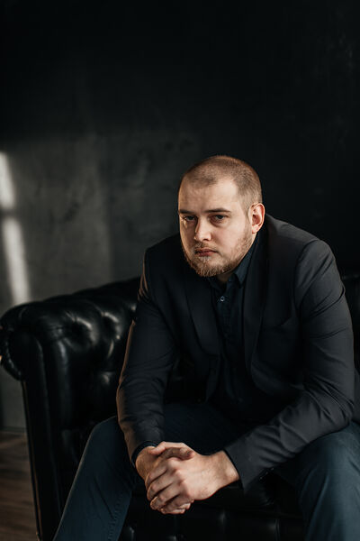  ,   Maxim, 28 ,   ,   