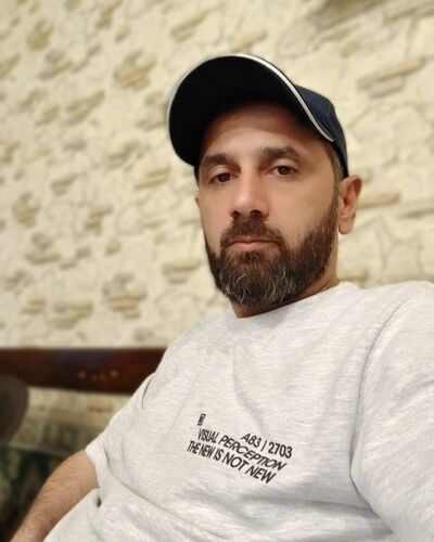  ,   Faik, 43 ,   ,   
