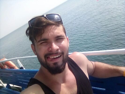  ,   Ruslan, 28 ,   ,   