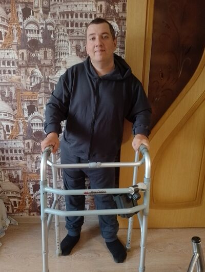  ,   Denis, 35 ,   ,   