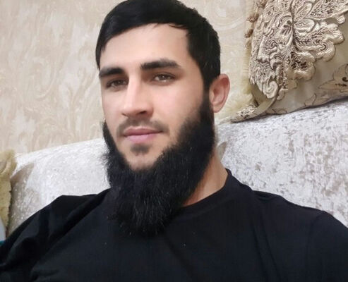  ,   R U S L A N, 32 ,  