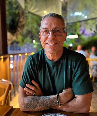  Mashi,   Derek Oliver, 71 ,   ,   