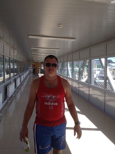  ,   Tudor, 40 ,   ,   , c , 