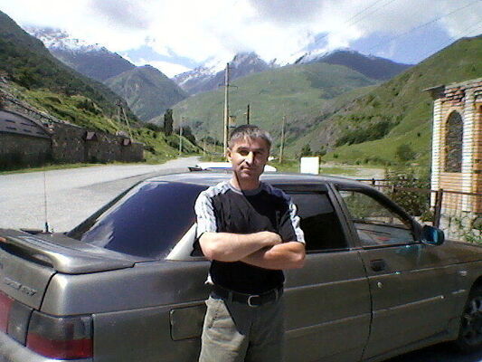  ,   Alan, 50 ,     , c 