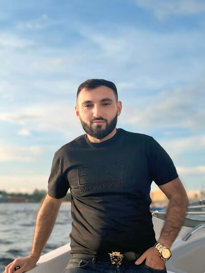  -,   Rafael, 30 ,   ,   , 