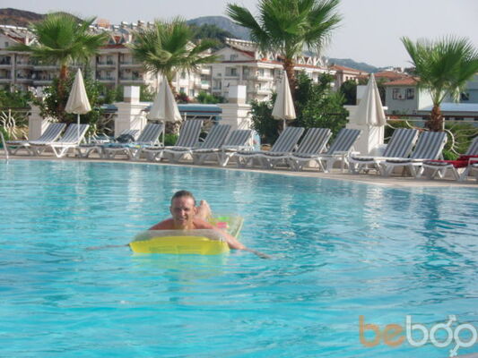  ,   ALEKSEJ, 40 ,  
