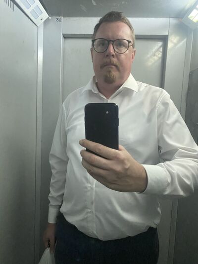  ,   Vladimir, 39 ,  