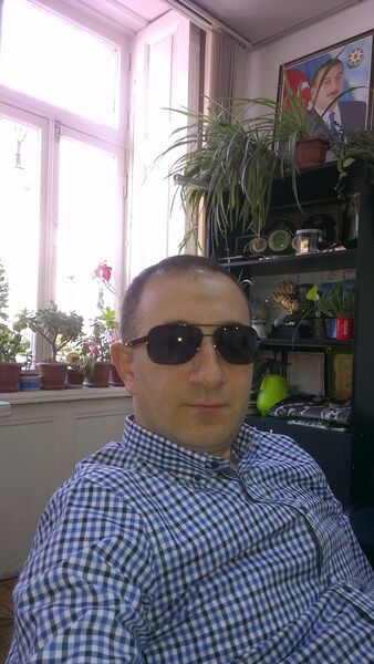  ,   Vuqar, 53 ,     , c 