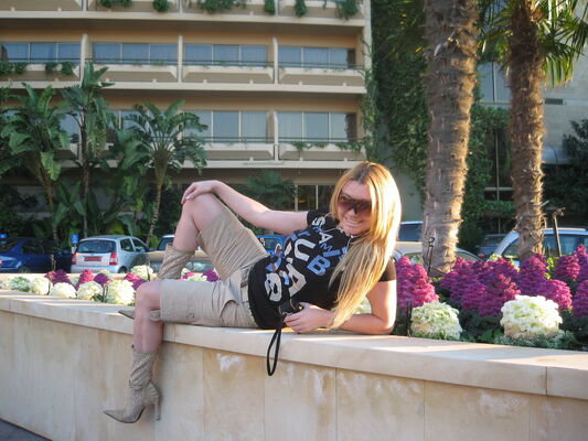  ,   Lera, 40 ,   ,   , c 