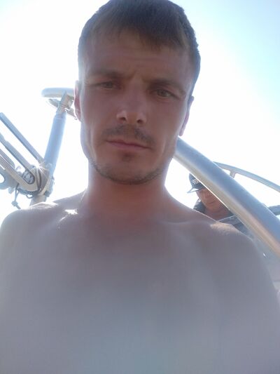  ,   Anatoly, 35 ,   ,   , c , 